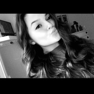 Meet your Posher, Austin